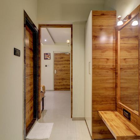 Home2 Studio Apartments 뭄바이 외부 사진